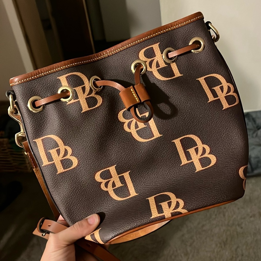 Dooney & Bourke Crossbody
